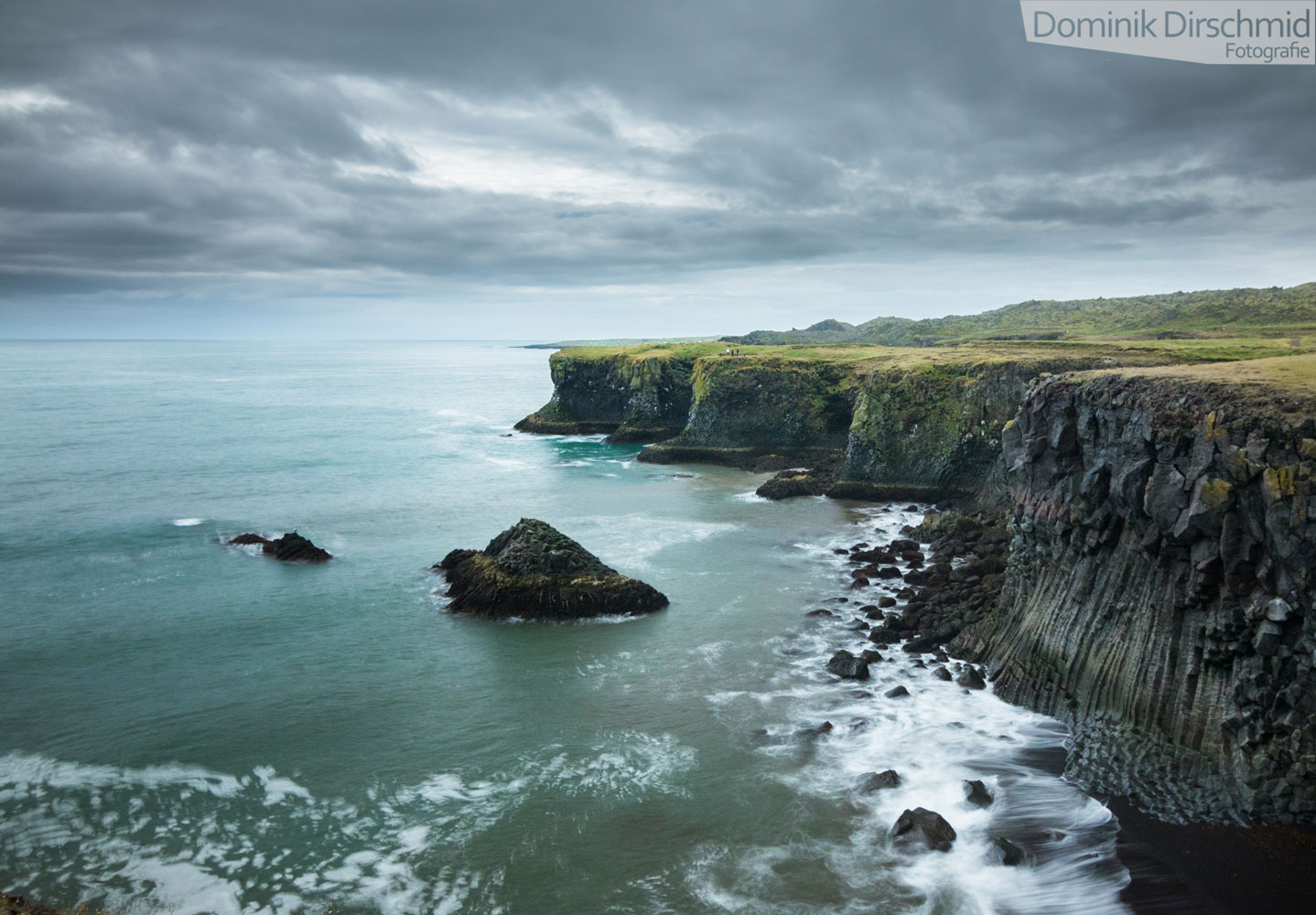 Projekte Island Reise Landschaft Meer Küste Brandung Dominik Dirschmid Fotografie Felsen Fotograf Iceland Sturm Myframedart my framed Art myframed