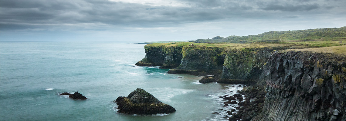 Projekte Island Reise Landschaft Meer Küste Brandung Dominik Dirschmid Fotografie Felsen Fotograf Iceland Sturm Myframedart my framed Art myframed