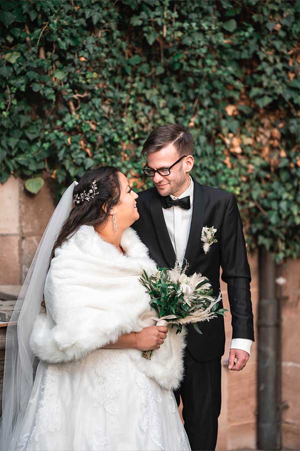 Dominik-Dirschmid-Fotografie-My-Framed-Art-Myframed-MyframedArt-Weber-Hochzeit-Portrait-Foto-Bild-Braut-Bräutigam-Kleid-Brautkleid-Nürnberg-Event-Veranstaltung-Fotograf-Efeu